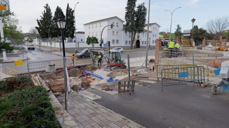 653706484 930241973295898 3222337213617343575 n