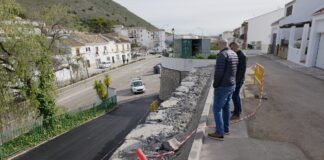 Archidona invierte en sus calles y su accesibilidad con las obras del PFEA 2025