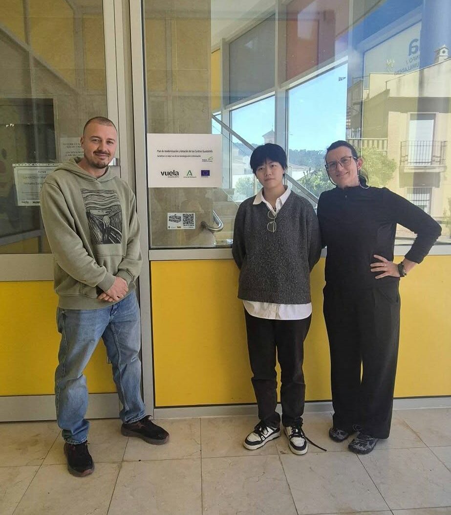 Humilladero instala pictogramas con códigos QR en edificios públicos para mejorar la accesibilidad 1 659132802 1393262432840306 1682758283461346951 n e1774950029458