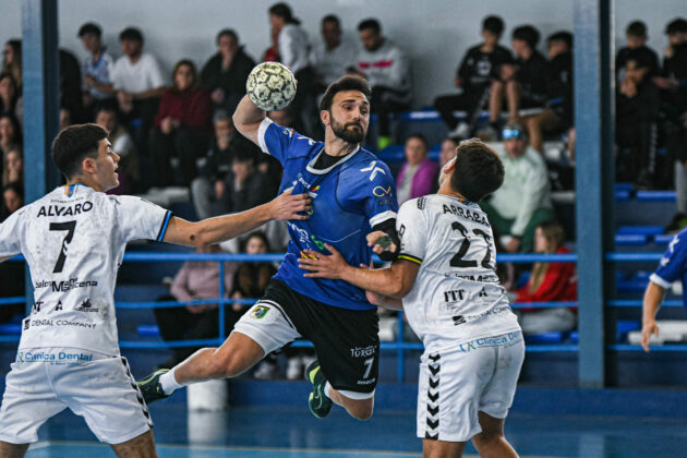 Lanzamiento exterior de Javi Gonzalez