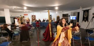 El programa «Bajo Palio» analiza la singularidad de la Semana Santa archidonesa