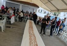 Cuevas de San Marcos busca la torrija más grande de su historia