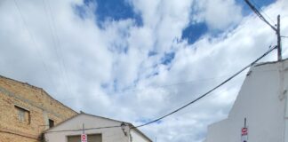 Barón alega la inexistencia de registros públicos sobre el callejón de Cartaojal y achaca al PSOE que manipule a los vecinos