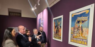 Antequera inaugura ‘Iconos de Pasión’, un viaje por la historia de la Semana Santa a través del patrimonio en papel