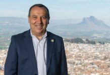 Ruiz Espejo baja al quinto puesto en la lista del PSOE de Málaga para las elecciones del 17M