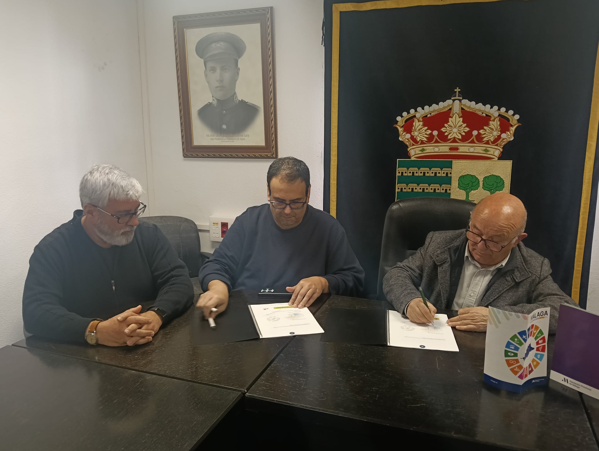 657714919 960255376378525 7579345532342444915 n