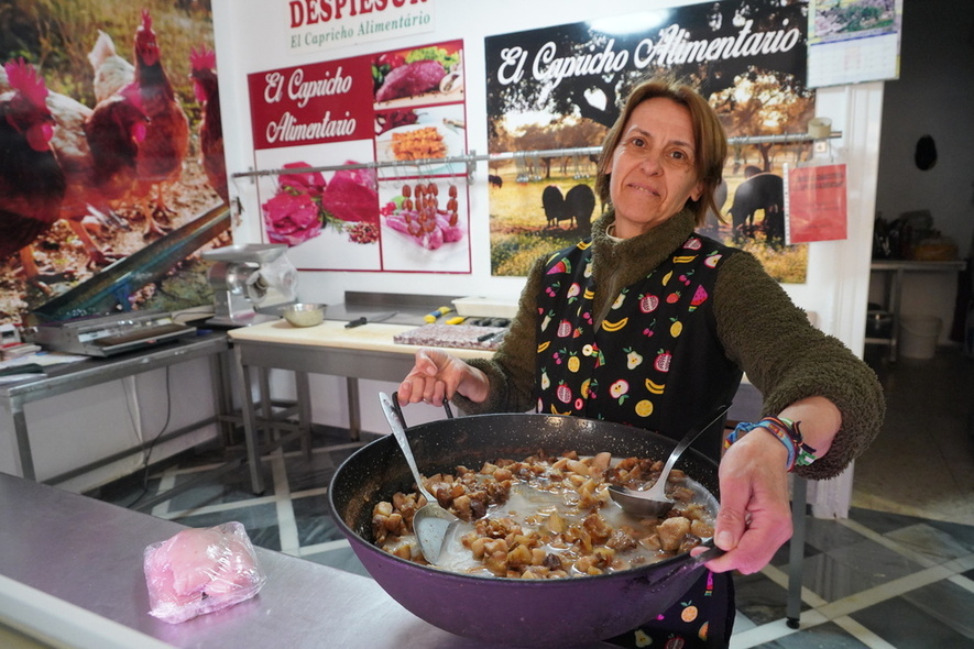 Cañete la Real mantiene su comercio local 1 DSC06382 1