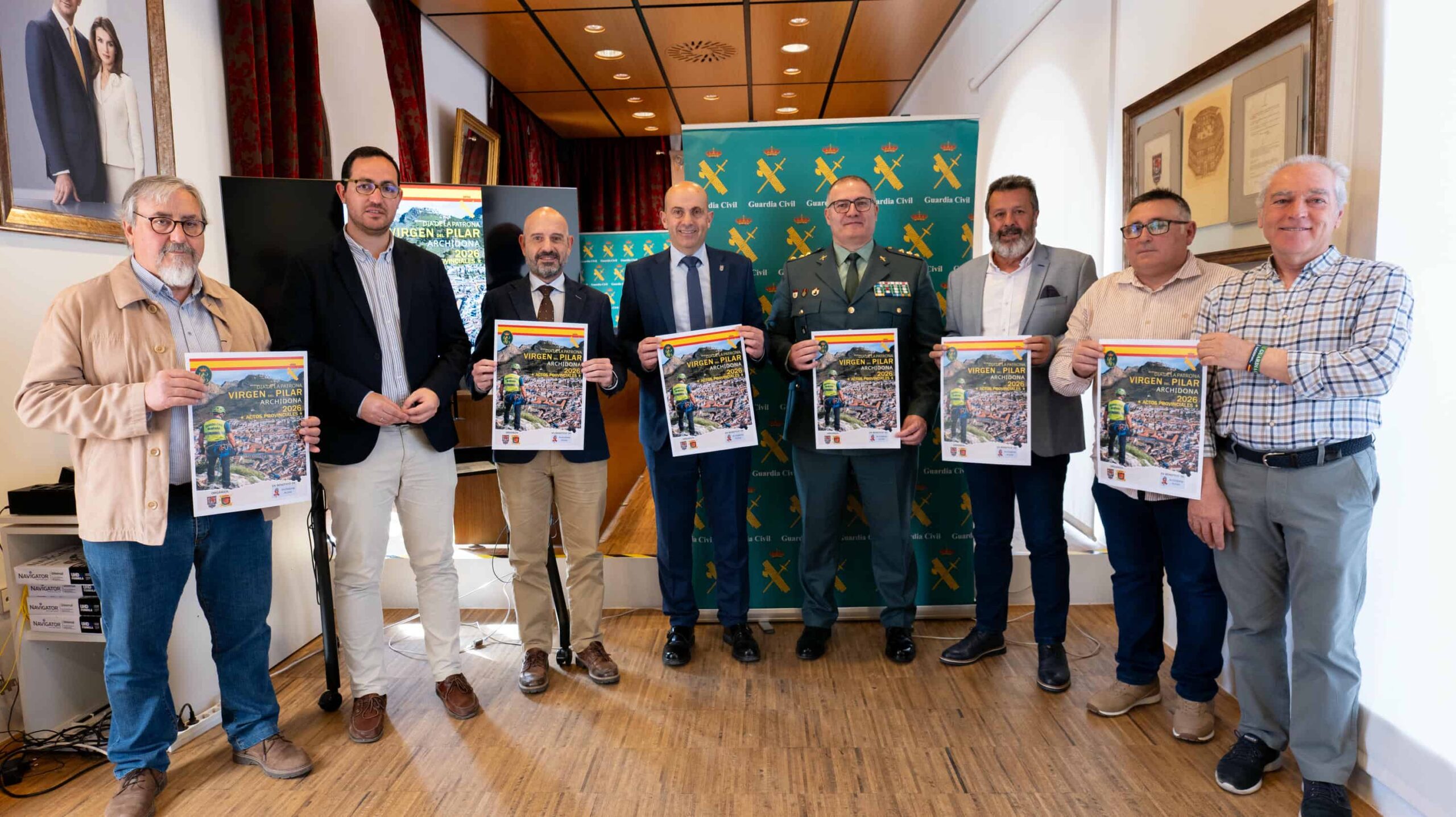 P1074998Compressed scaled