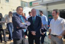 Sanz sitúa a Campillo Bajo como el símbolo del «fin de la traición» sanitaria en Antequera