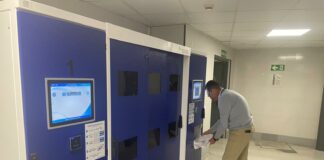 El Hospital de Antequera instala un sistema automatizado de dispensación de pijamas