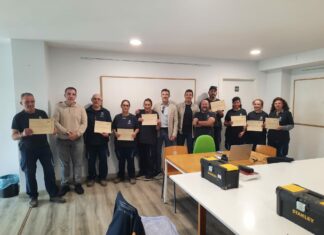 El Taller de Empleo de Villanueva del Rosario cierra con diez trabajadores formados en fontanería y climatización