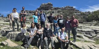 Impulsan un proyecto para restaurar el patrimonio de piedra seca del Torcal de Antequera