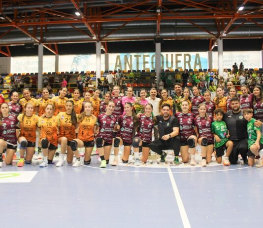 Antequera alberga el Nacional Cadete Femenino de balonmano y el Tierra de Maestros sube al podio