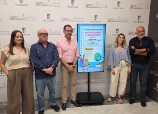 Arranca la 15ª campaña de material escolar en Antequera: «Cada vez hay más familias con un sueldo que no llegan a fin de mes»