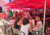Cocina casera y actuaciones musicales propias: así vivió el centro la Feria de Primavera
