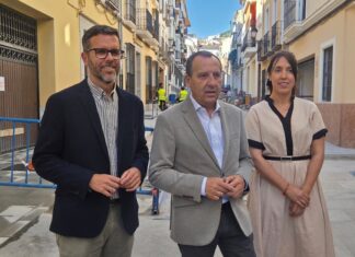 El PSOE «desmonta la excusa» del alcalde sobre el PFEA: «Las obras se ejecutan con un año de retraso»