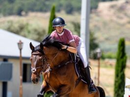 El gaditano Carlos Bosch conquista el Gran Premio de Saltos en el Club Hípico Antequera – Los Quintos