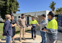 Campillos ultima las obras de la construcción de la nueva zona de aseos y vestuarios de la piscina municipal de verano