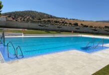 El Ayuntamiento de Villanueva de Algaidas licita la concesión del servicio de bar de la piscina municipal