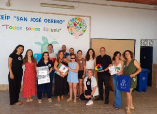 Teba lleva el daltonismo al aula: más de cien escolares aprenden a ver el mundo con otros ojos