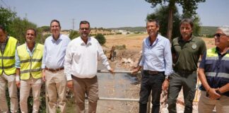 Arranca la ejecución de una escollera de piedra para encauzar el río Guadalhorce a su paso por Villanueva del Trabuco