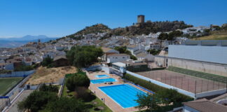 Cañete la Real ofrece entrada gratuita a su piscina para personas con discapacidad