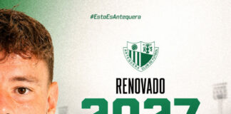 Juan Aspra renueva una temporada más con el Antequera CF
