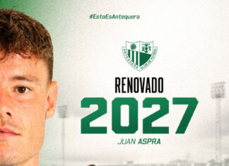 Juan Aspra renueva una temporada más con el Antequera CF