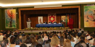 La Salle Virlecha celebra el acto de graduación de sus ciclos formativos y PFTVA