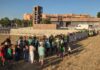 La comunidad educativa del IES Los Colegiales forma una cadena humana para exigir la construcción del nuevo centro