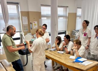 El Hospital de Antequera incorpora un nuevo equipo para mejorar la rehabilitación
