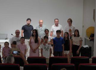 El talento musical despide el curso académico en la Biblioteca Doctor Ricardo Conejo de Archidona