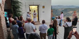 Inaugurada la remodelada tienda del Santuario de la Virgen de Gracia de Archidona