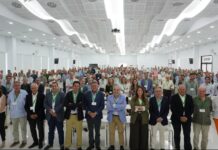 Dcoop factura 1.421 millones de euros en 2025