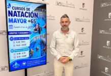 Abiertas las inscripciones para los cursos gratuitos de natación para mayores de 65 años durante el mes de julio en Antequera