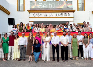 Antequera reafirma su compromiso con la igualdad, la libertad y el respeto en el Día Internacional del Orgullo LGTBI+