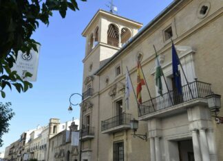 Antequera se une en condena por el asesinato machista de una mujer de 30 años y decreta dos días de luto oficial