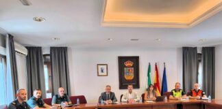 Villanueva del Rosario refuerza su seguridad tras los robos mediante la técnica del «abrazo cariñoso»
