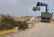 Aguas del Torcal retira un vertedero ilegal en La Joya