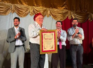 Campillos clausura la XXX Edición de Candilejas de Verano con un homenaje a Teatro Eslava y a los concejales de cultura de los últimos 30 años
