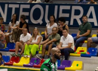 Dilan Belalcázar continuará defendiendo la camiseta del Balonmano Dólmenes Antequera