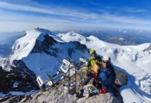 Dos alpinistas de Campillos coronan la Dufourspitze, la segunda cima más alta de los Alpes: «Un error se paga caro»