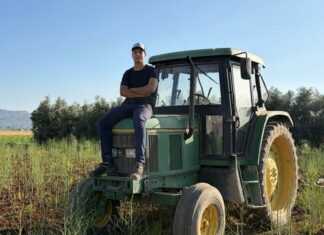 Miguel Lolas, el influencer agrícola que cuenta a través de las redes sociales la realidad del campo antequerano