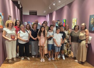 Antequera expone «Interpretaciones», obra de casi 50 alumnos
