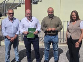 Vox exige un nuevo complejo de piscinas en Antequera
