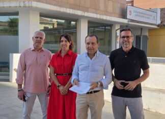 El PSOE exige a la Junta de Andalucía reforzar los servicios sociales de Antequera para la gestión de las tarjetas monedero