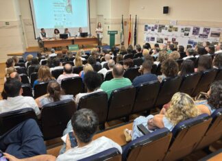 Más de 100 profesionales participan en el Hospital de Antequera en una jornada formativa sobre sumisión química y agresión sexual