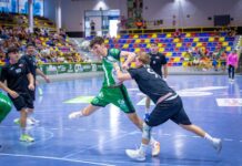 El joven canterano Javier González Chía renueva con el Balonmano Dólmenes Antequera para jugar en la Plata