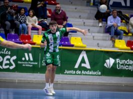 Enrique Pérez, canterano del Balonmano Dólmenes, asciende al primer equipo