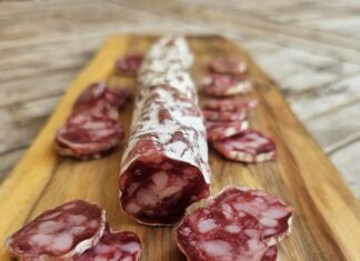 Sanidad decreta alerta alimentaria por listeria en el fuet ibérico distribuido en Antequera